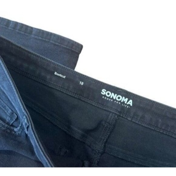 Sonoma Women’s Bootcut Leg Denim Jeans Size 18R Black Charcoal Stretch Mid Rise - Picture 3 of 10